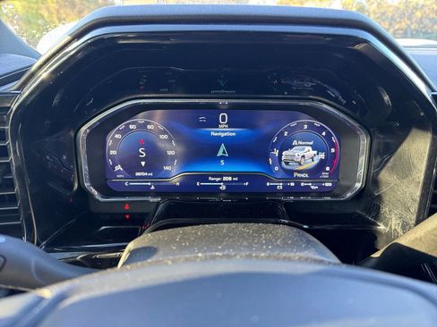 Used 2025 Chevrolet Silverado 2500 High Country w/ High Country Premium Package AWD/4WD image 33