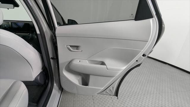 Used 2024 Hyundai Kona SEL FWD image 19
