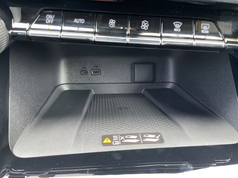 New 2026 Chevrolet Traverse LT w/ Midnight/Sport Edition image 20