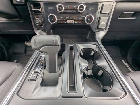 New 2025 Ford F150 XLT w/ Equipment Group 303A High image 23