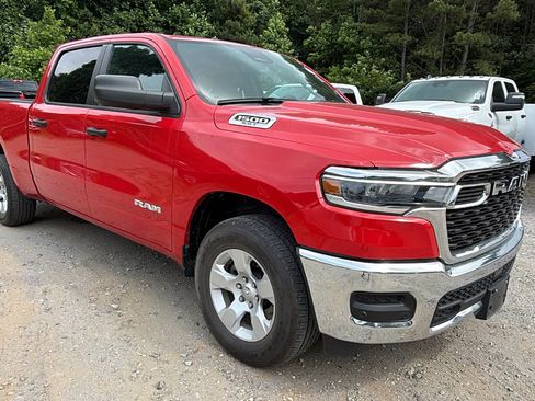 Used 2025 RAM 1500 Tradesman AWD/4WD image 5
