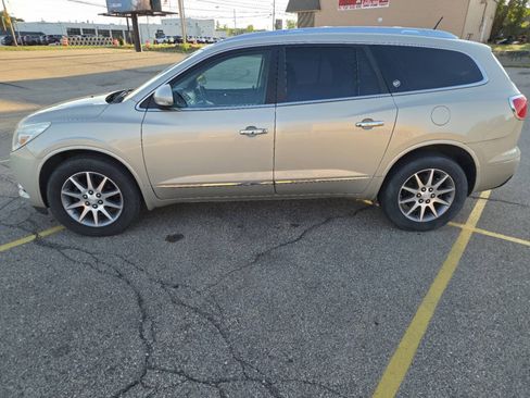 Used 2016 Buick Enclave Leather AWD/4WD image 7