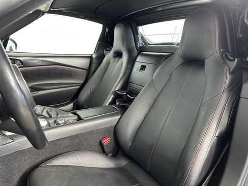Used 2019 MAZDA MX-5 Miata RF Grand Touring image 13