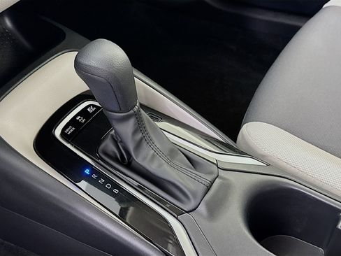 Certified 2024 Toyota Corolla LE w/ LE Convenience Package FWD image 16