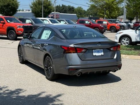 New 2025 Nissan Altima 2.5 SV w/ SV Special Edition Package image 7