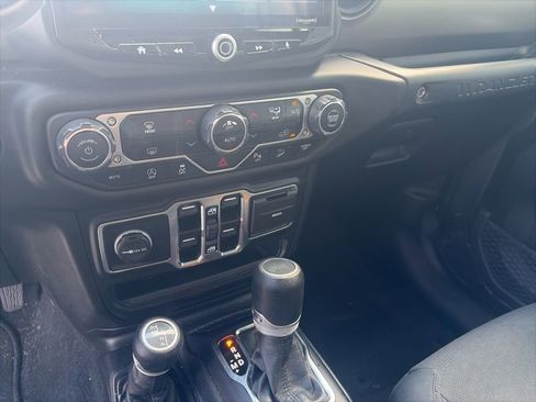 Used 2020 Jeep Wrangler Unlimited Sport S image 15