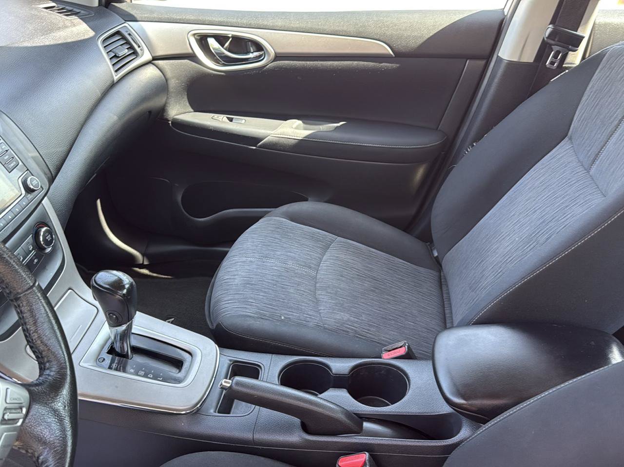Used 2015 Nissan Sentra SV w/ Style Package FWD image 6
