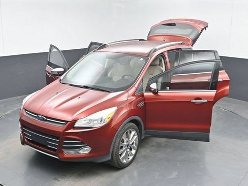 Used 2016 Ford Escape SE w/ SE Chrome Package FWD image 48