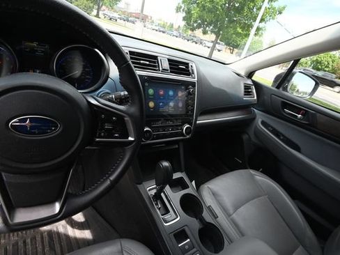 Used 2019 Subaru Outback 2.5i Limited w/ Popular Package #2 AWD/4WD image 8
