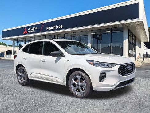 Used 2023 Ford Escape ST-Line w/ Tech Pack #1 AWD/4WD image 1