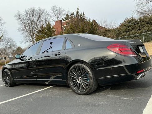 Used 2018 Mercedes-Benz Maybach S 560 4MATIC image 9