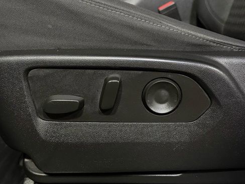 Used 2022 Chevrolet Silverado 1500 RST w/ Z71 Off-Road Package image 31