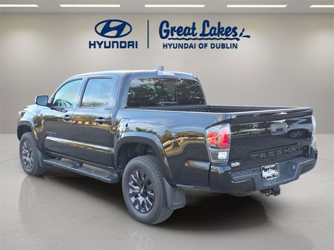 Used 2023 Toyota Tacoma Limited image 3