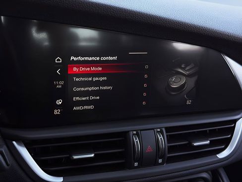 Used 2024 Alfa Romeo Giulia Ti image 12