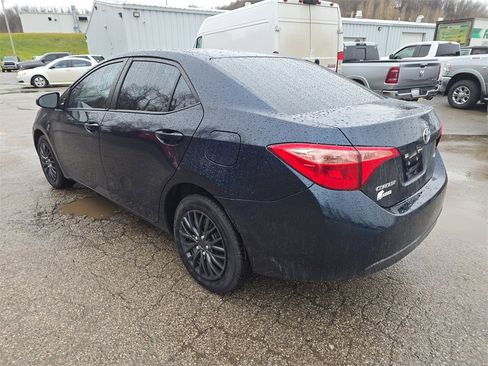 Used 2019 Toyota Corolla LE w/ Carpet Mat Package (TMS) image 6