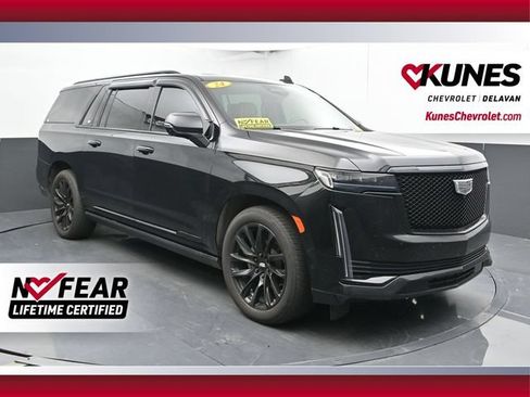 Used 2024 Cadillac Escalade ESV Sport Platinum w/ LPO, ONYX Package AWD/4WD image 1