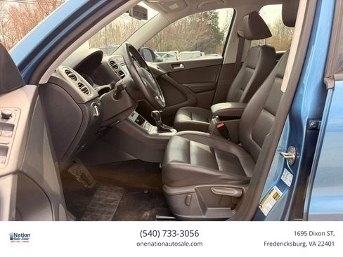 Used 2017 Volkswagen Tiguan S image 12