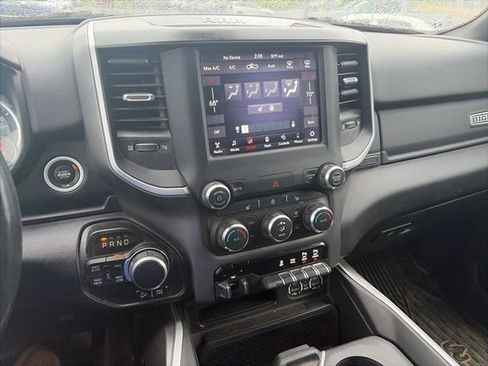 Used 2020 RAM 1500 Big Horn AWD/4WD image 12