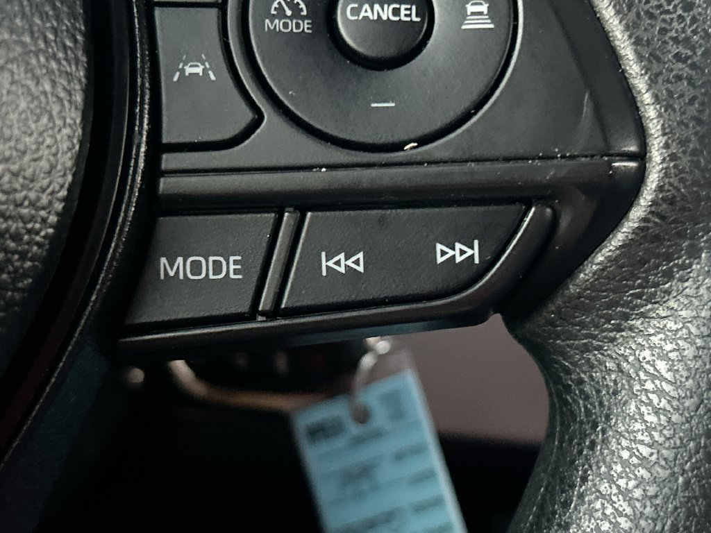 Certified 2025 Toyota Corolla LE FWD image 16