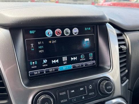 Used 2019 Chevrolet Suburban LT AWD/4WD image 22