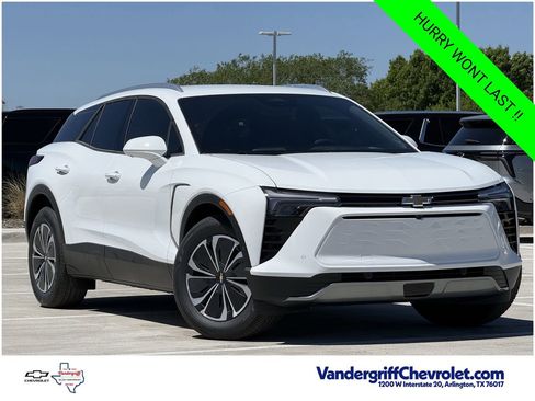 New 2026 Chevrolet Blazer EV LT w/ Super Cruise Package FWD image 2
