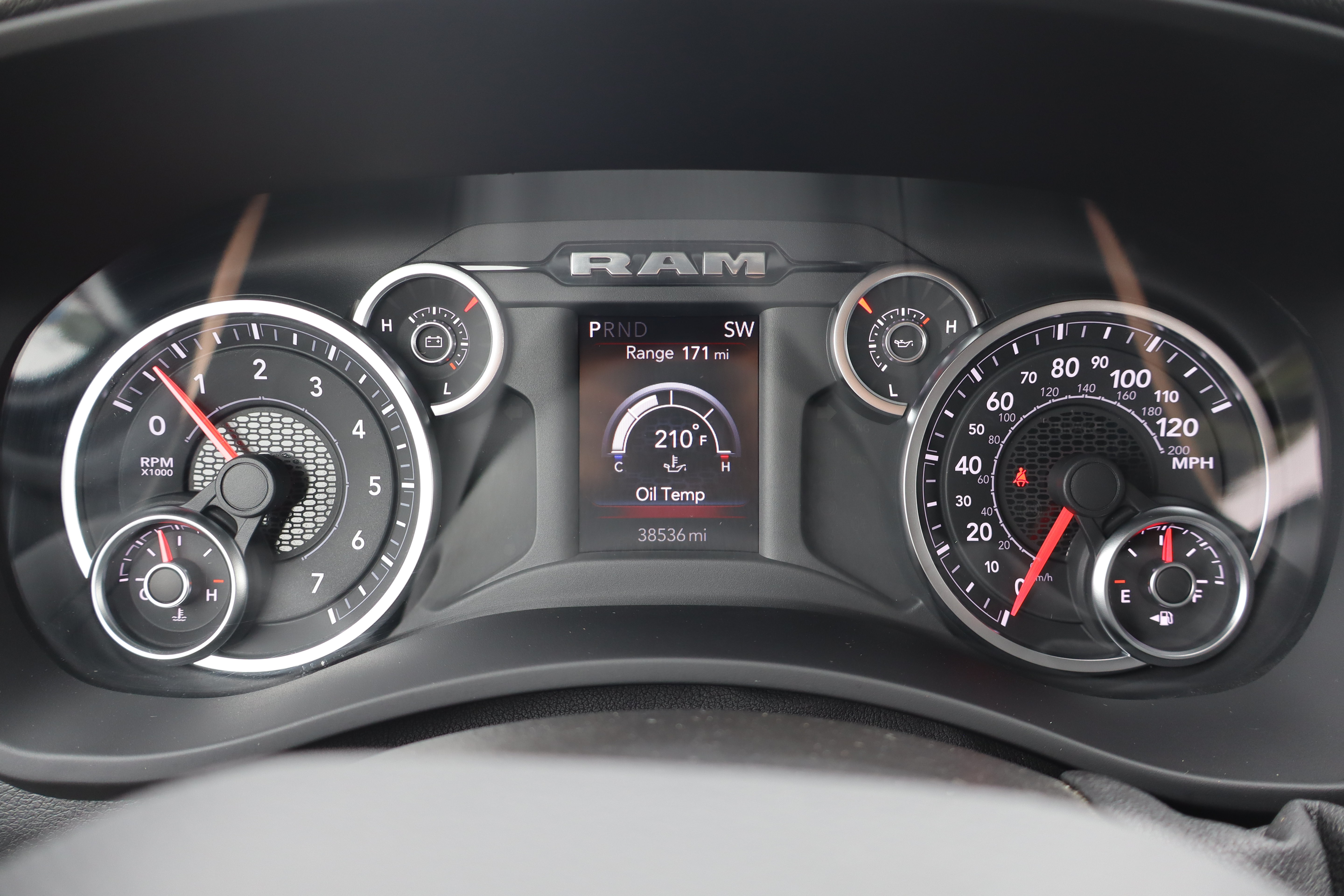 Used 2025 RAM 2500 Tradesman AWD/4WD image 26