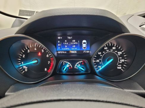 Used 2017 Ford Escape SE AWD/4WD image 23