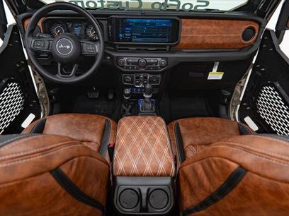 Used 2025 Jeep Gladiator Sport