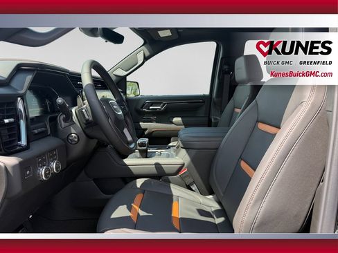 New 2026 GMC Sierra 1500 AT4 w/ AT4 Premium Package AWD/4WD image 18