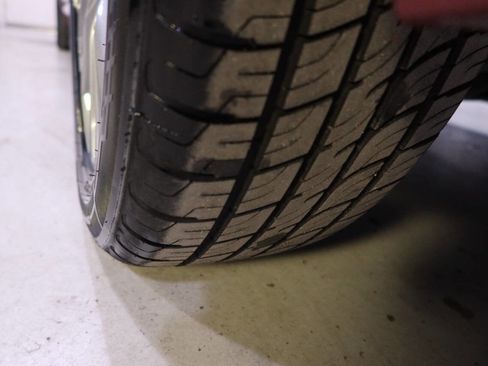 Used 2017 Toyota Camry SE image 35