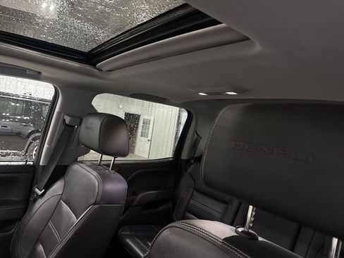 Used 2018 GMC Sierra 1500 Denali w/ Denali Ultimate Package image 16