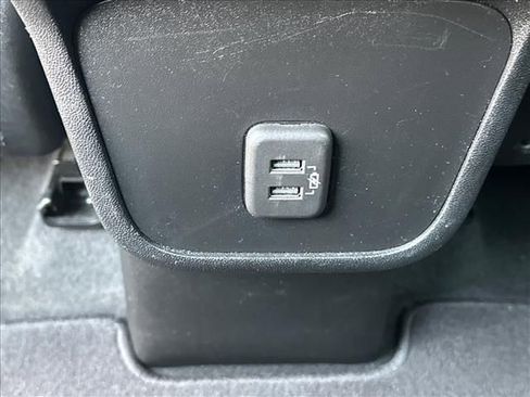 Used 2019 Chevrolet Equinox LT FWD image 15