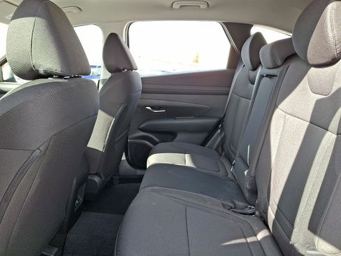 New 2026 Hyundai Tucson SE image 6