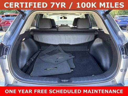 Used 2023 Toyota Corolla Cross XLE w/ Convenience Package AWD/4WD image 12