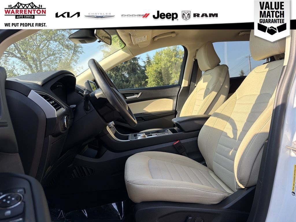Used 2023 Ford Edge SE w/ Cargo Accessory Package AWD/4WD image 12