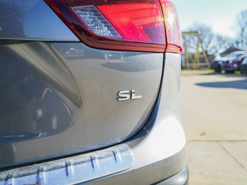 Used 2017 Nissan Rogue Sport SL image 32