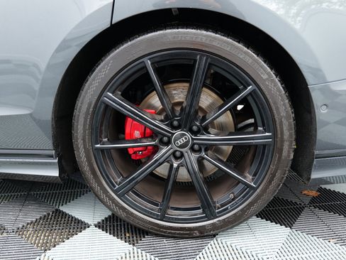 Used 2022 Audi S8 w/ S8 Executive Package image 87