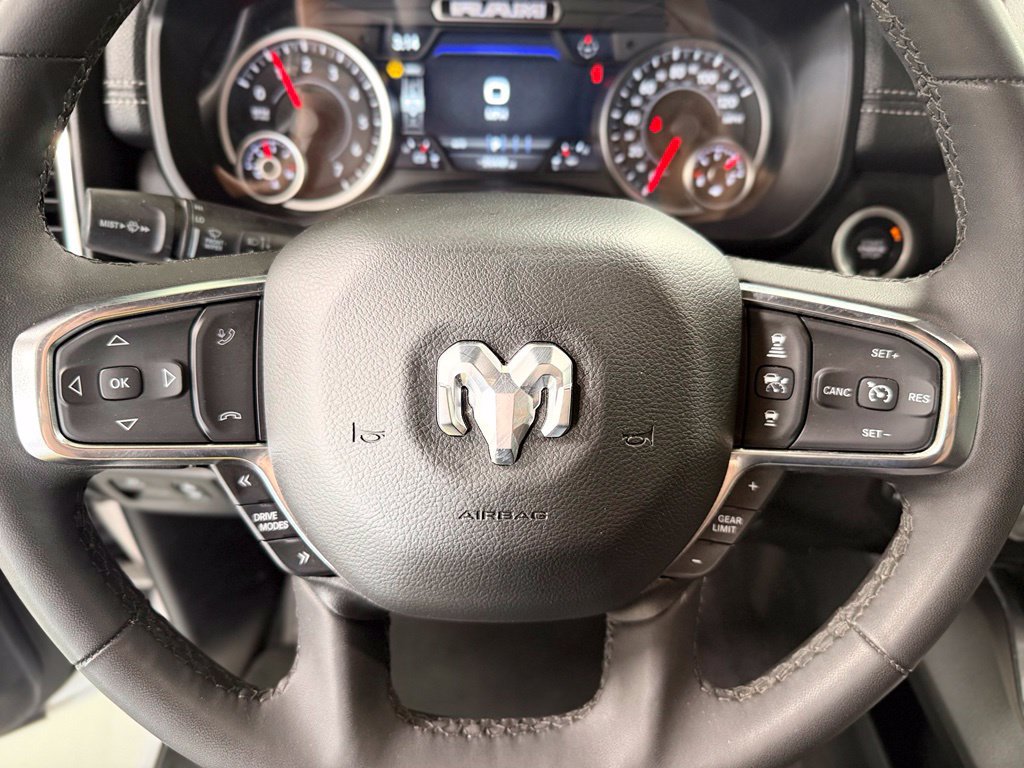 Used 2026 RAM 1500 Laramie AWD/4WD image 15