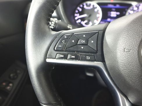 Certified 2020 Nissan Sentra SV image 18