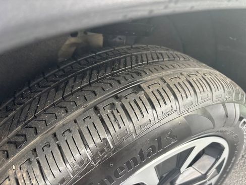 Used 2025 Chevrolet Equinox LT image 27