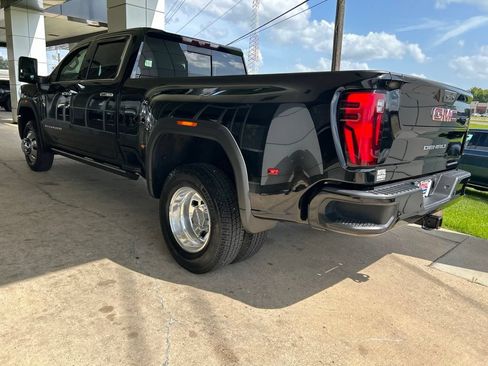 Used 2024 GMC Sierra 3500 Denali w/ Denali Reserve Package AWD/4WD image 5