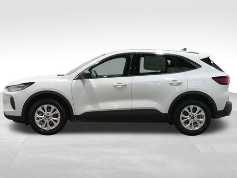 Certified 2024 Ford Escape Active AWD/4WD image 8