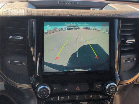 Used 2019 RAM 1500 Limited w/ Off Road Group image 14