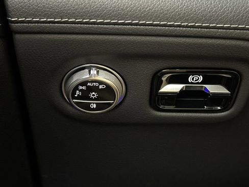 Certified 2024 Mercedes-Benz EQS 450+ 4MATIC SUV image 33