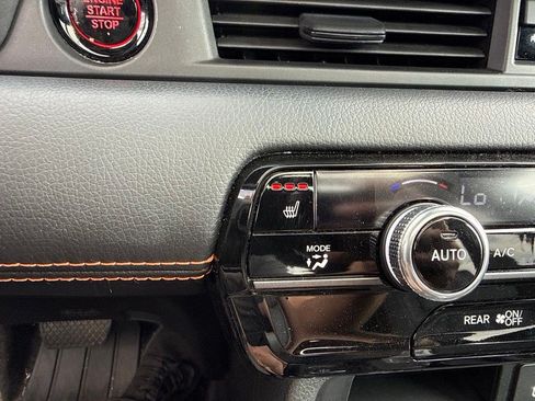 Used 2025 Honda Pilot TrailSport image 20