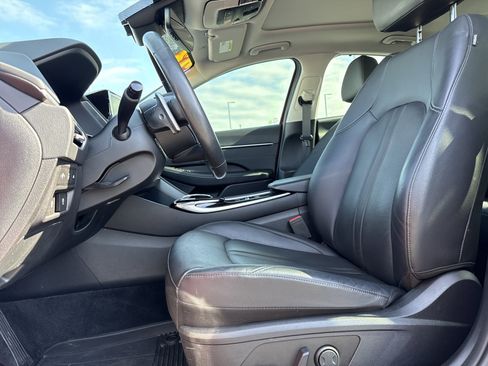 Used 2023 Hyundai Sonata Limited w/ Cargo Package image 24