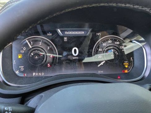 New 2026 RAM 2500 Laramie AWD/4WD image 10