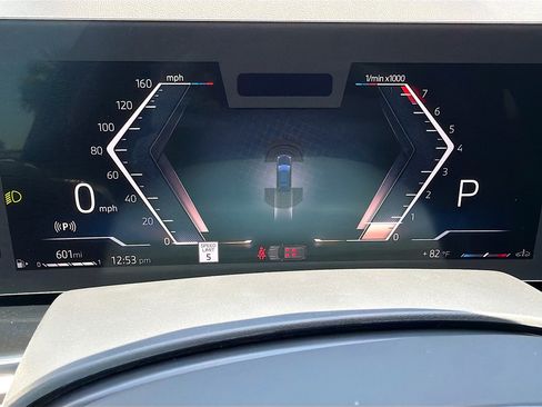 New 2027 BMW X7 xDrive40i w/ Executive Package AWD/4WD image 43