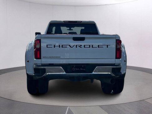 Used 2021 Chevrolet Silverado 3500 W/T w/ Gooseneck/5TH Wheel Package AWD/4WD image 4
