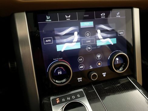 Used 2019 Land Rover Range Rover Autobiography image 31
